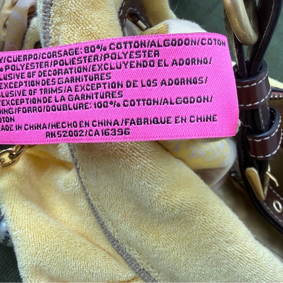 Y2K Juicy Couture Yellow Velour Strawberry Fields Gigi hobo - Picture 4 of 10